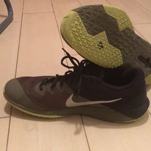 Nike Charcoal and lime w white swoop